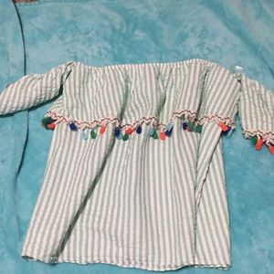 Off the shoulder frilly top